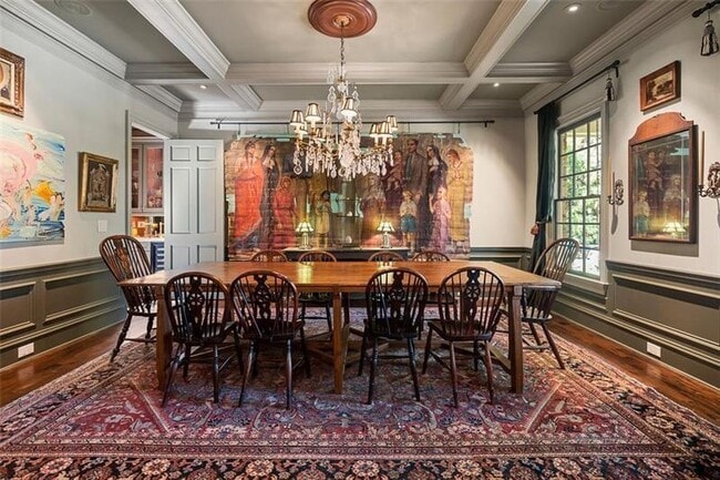 Building Photo - 5000 Long Island Dr