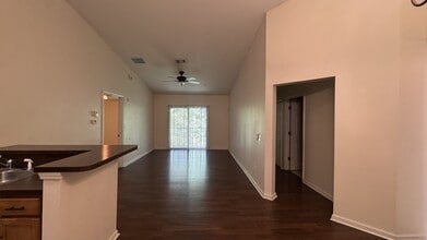 Building Photo - 3610 Kirkpatrick Cir