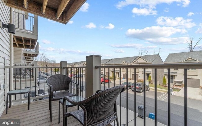 Building Photo - 14859 Chrysler Ct