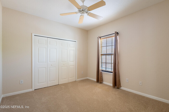 Building Photo - 135 Calle el Jardin