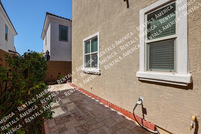 Building Photo - 743 N Abalone Ct.