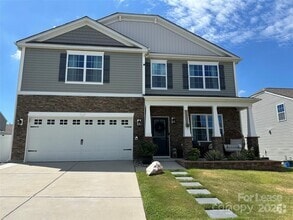 Building Photo - 2411 Sugar Ct SW