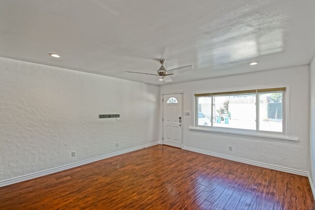 Building Photo - SPACIOUS & AIRY, GOLDEN TRIANGLE 4BR3BA HOME W/ CITY/MOUNTAIN VIEWS, OPEN & AIRY LIVING SPACE & S...