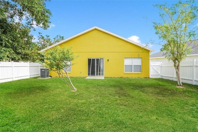 Building Photo - 4401 Westgrove Way