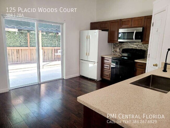 Building Photo - 125 Placid Woods Ct