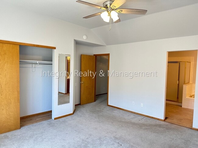 Building Photo - 3410 W 98th Dr