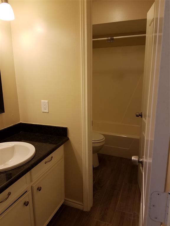 Building Photo - 17811 Smooth Rock Falls Dr