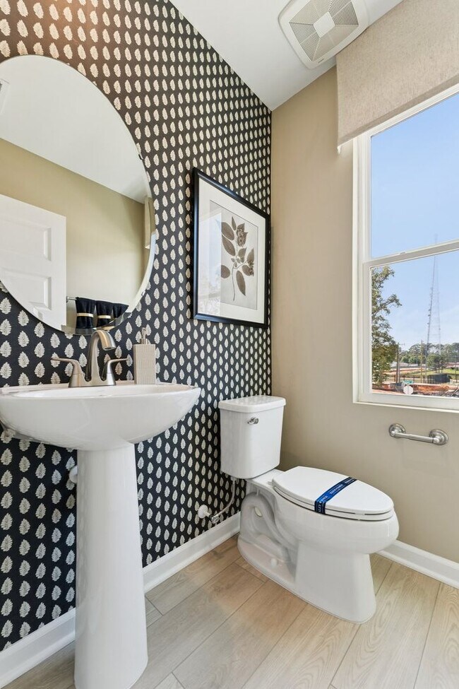 Building Photo - New Construction 4BD, 3.5BA End Unit Raleigh Townhome with Easy Access to Downtown Raleigh