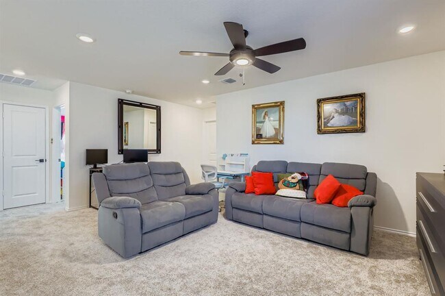 Building Photo - 3927 La Contenta Ln