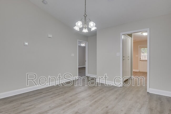 Building Photo - 318 Browning Dr