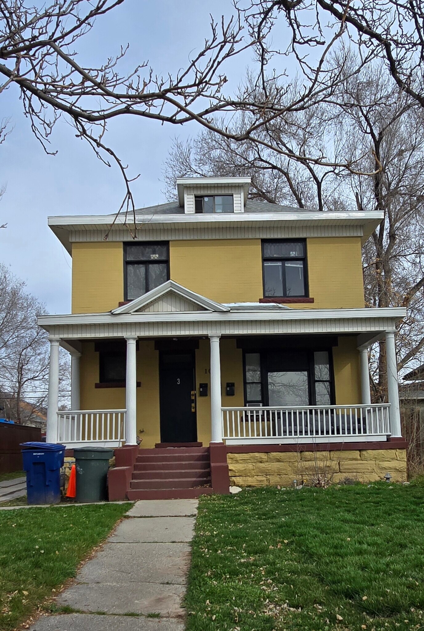 Building Photo - 1057 S 900 E
