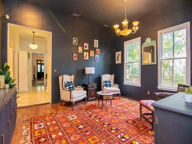 Building Photo - 2302 N Morgan St