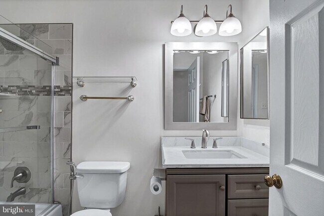 Building Photo - 3289 Kinross Cir