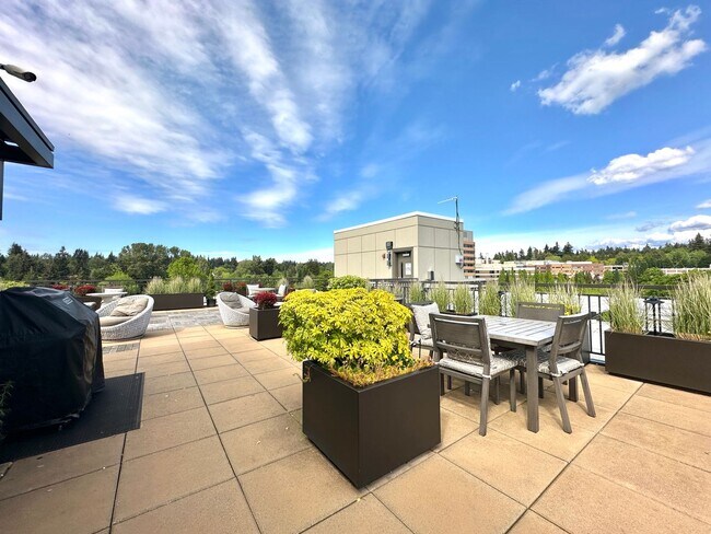 Building Photo - 1bd/1ba Kirkland Condo