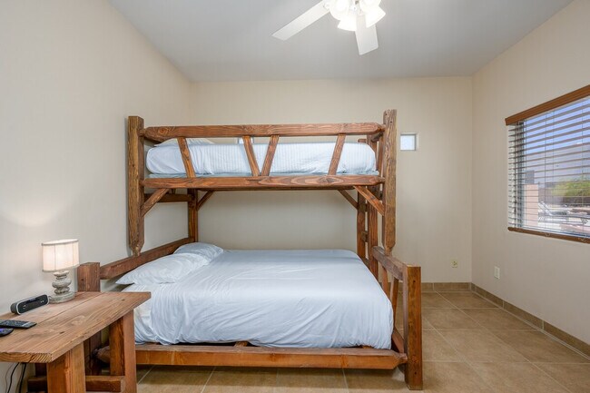 Building Photo - 39609 N 2nd Way