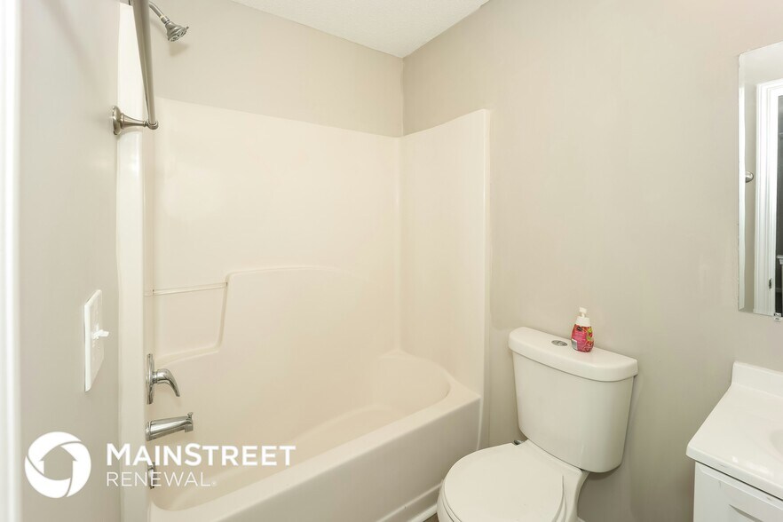 Building Photo - 358 Haverhill Ln