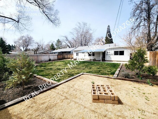 Building Photo - Quaint 3 bedroom home in Old Southwest wit...