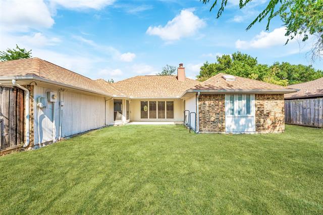 Building Photo - 3305 Coyote Way