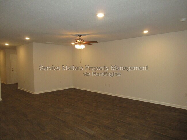Building Photo - 5588 Lancelot Trl