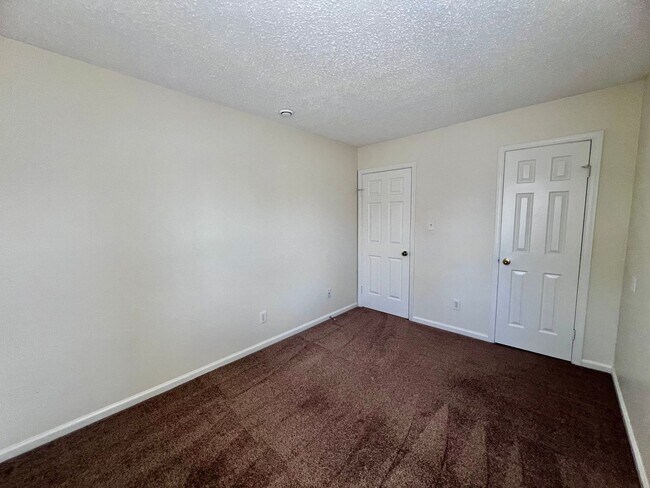 Building Photo - Ocean Lakes Living with Pools, Pickleball & a First-Floor Bedroom