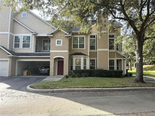 Building Photo - 1101 Vintage Village Ln