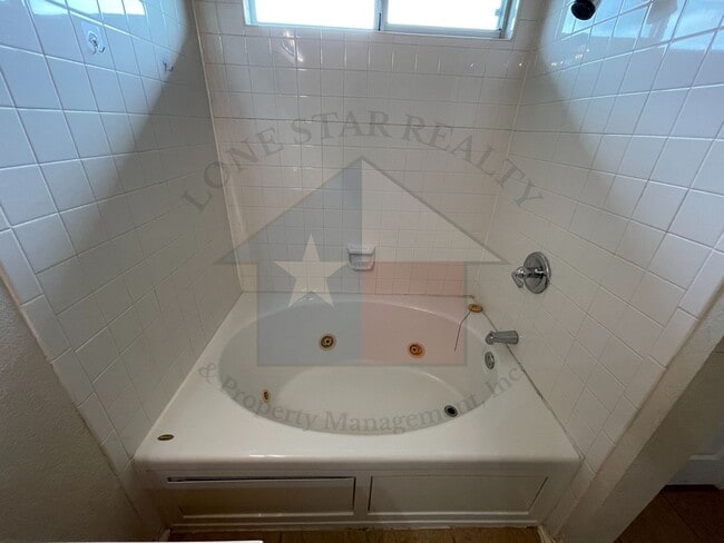 Building Photo - 4-Bedroom House for Rent in Killeen