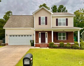 Building Photo - Sellhorn Heights Beauty, 4BR/2.5BA, Fenced...