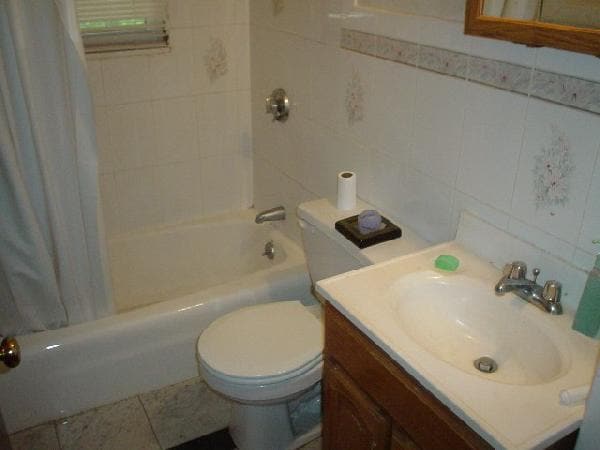 Primary Photo - 59 Linden St