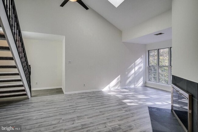 Building Photo - 3803 Green Ridge Ct