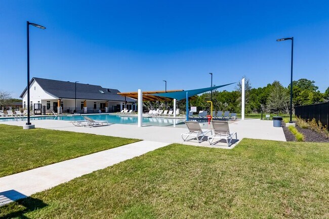 Building Photo - 2321 Bravo Pass