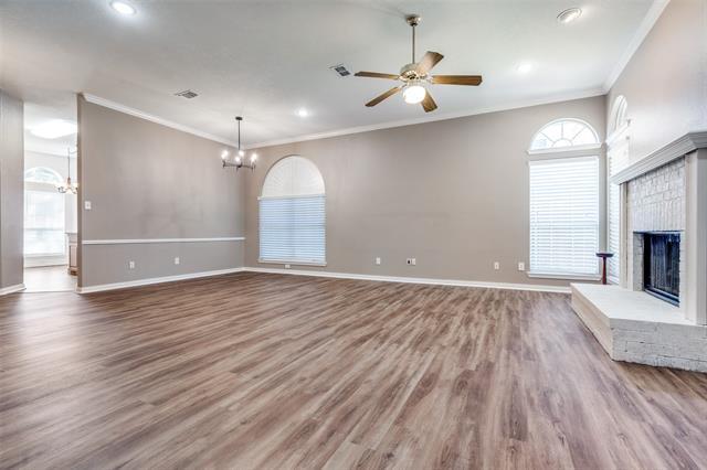 Building Photo - 2109 Winslow Dr