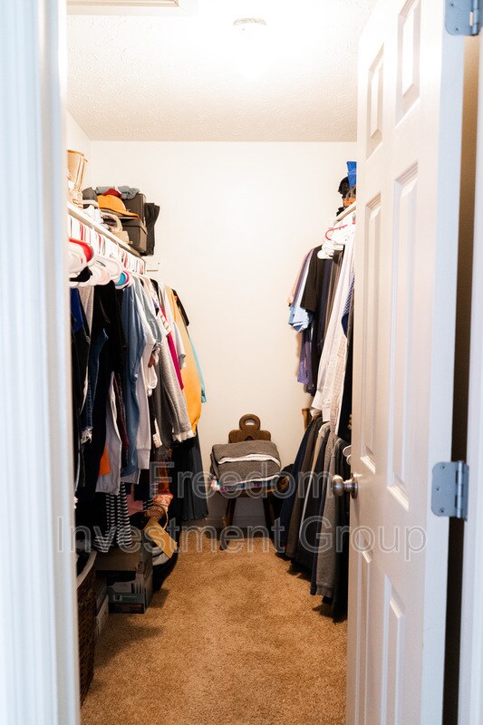 Building Photo - 1000 Harbour Shore Dr