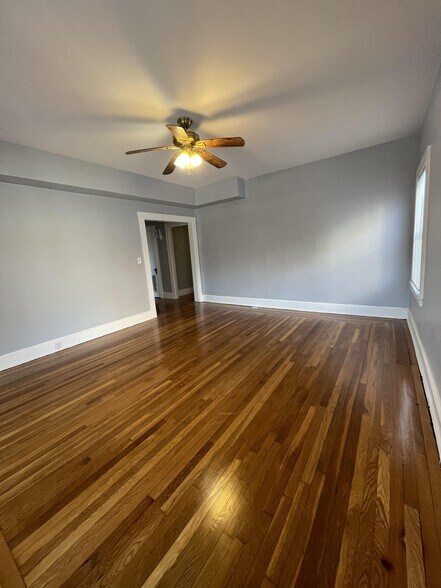 Building Photo - 16 Wallingford Rd