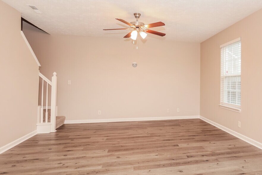 Building Photo - 2707 Nugget Ct