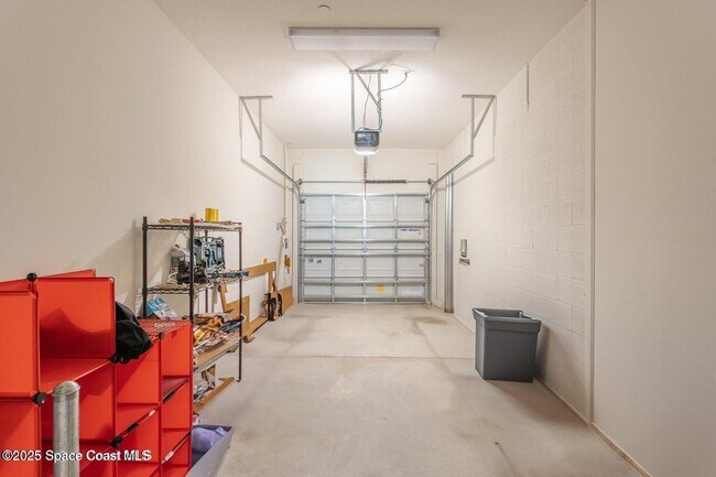 Building Photo - 560 Remington Green Dr SE