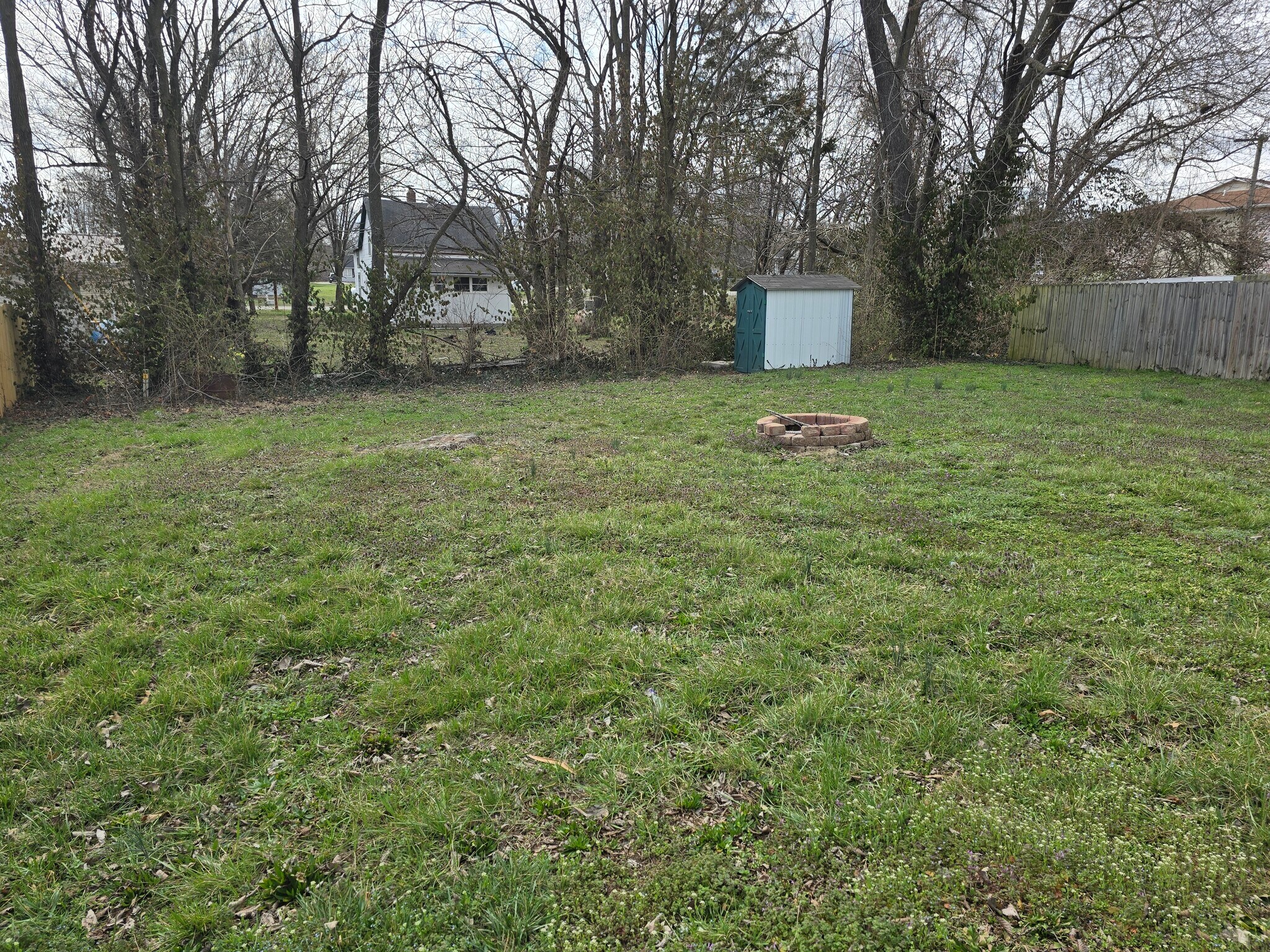 Building Photo - 519 Green St