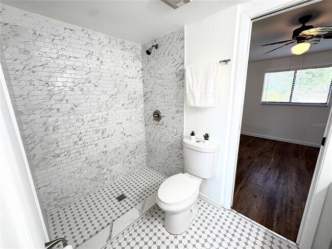 Building Photo - 4006 Cedar Limb Ct