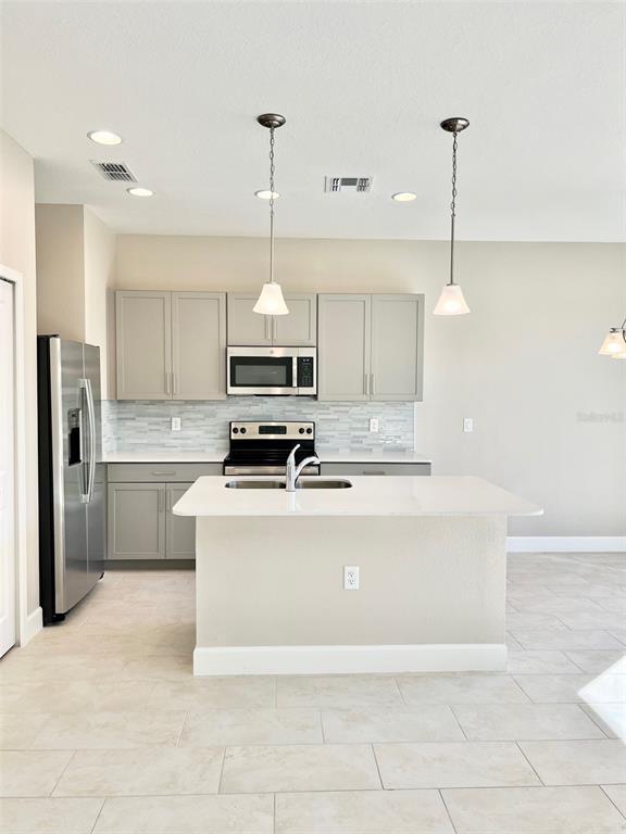 Building Photo - 1398 Captiva Cv