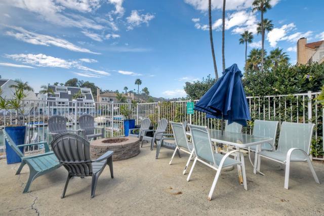 Building Photo - 4705 Marina Dr