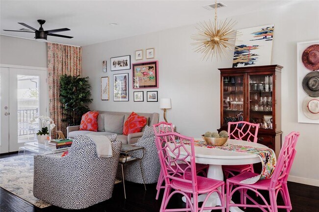 Building Photo - 2412 Wilson St