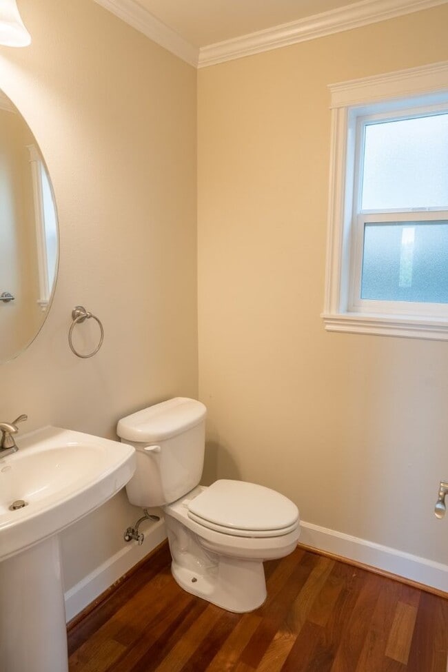 Building Photo - 4Bd/3.5Ba Seattle House