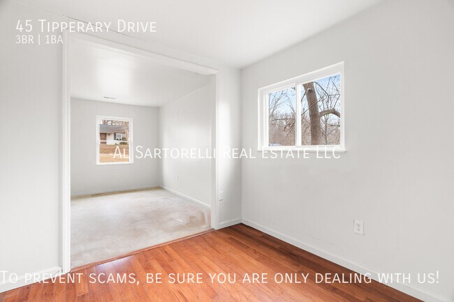 Building Photo - 45 Tipperary Dr