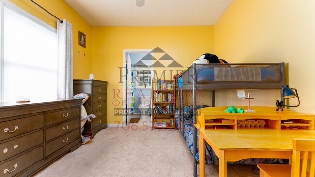 Building Photo - 9230 Garrett Creek Dr