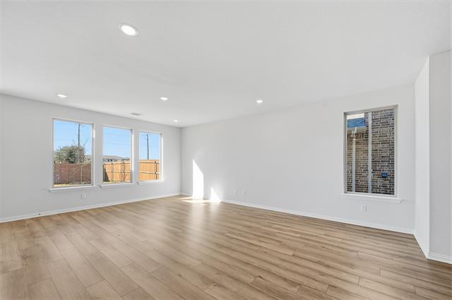 Building Photo - 1126 Redcoat Dr