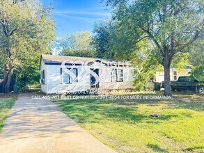 Building Photo - Charming 2 Bedroom/1 Bathroom Single Famil...