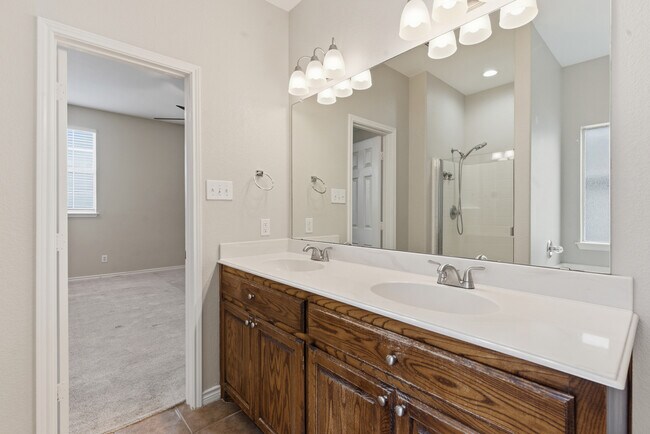 Building Photo - 12404 Pinestraw Rd