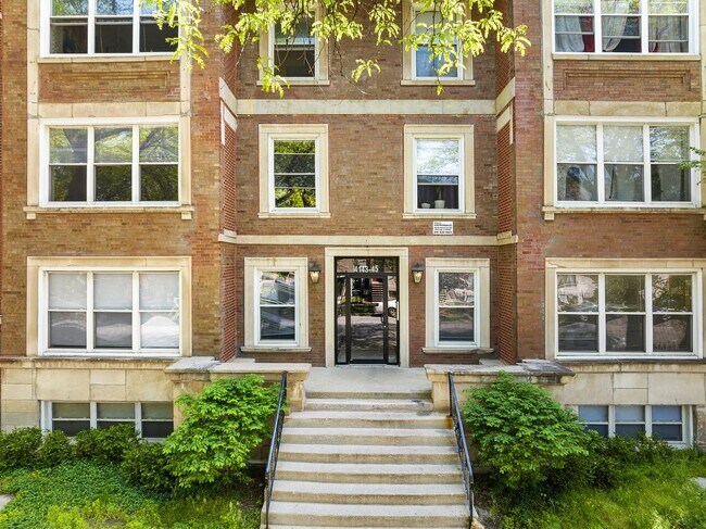 Building Photo - 4143 S Michigan Ave