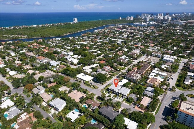 Building Photo - 2516 NE 21st St