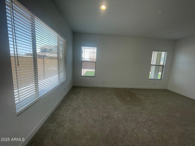 Building Photo - 20457 E Silver Creek Ln