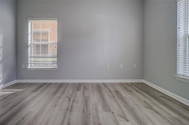 Building Photo - 6265 Ashbury Palms Dr